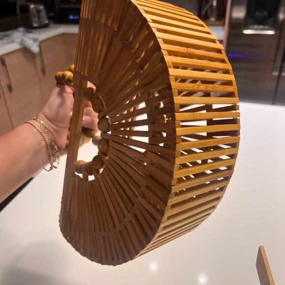 NEW Bamboo Top Handle Bag Resort Vacation - Picture 5 of 8